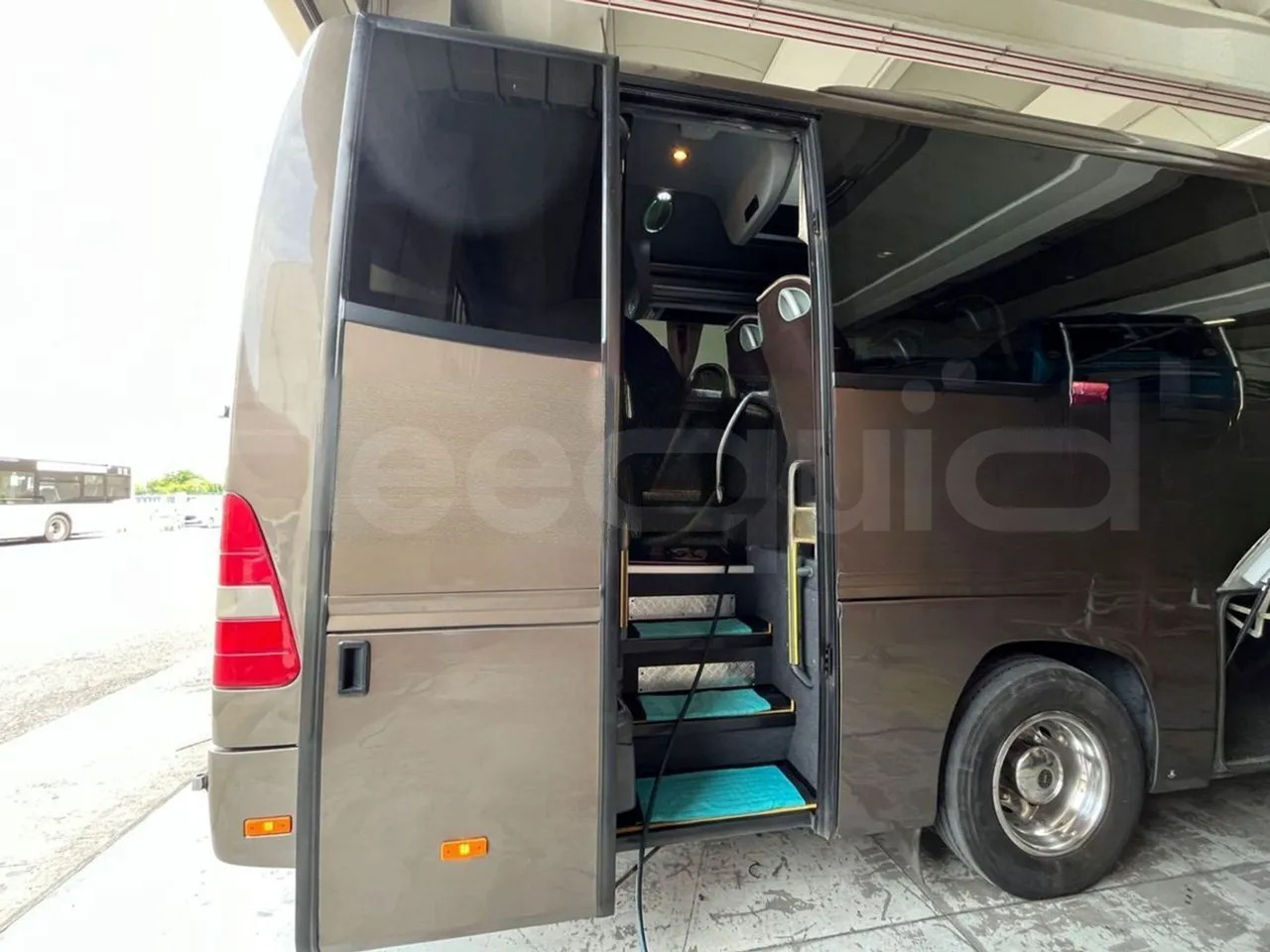 Coach Mercedes-Benz Tourino: picture 15