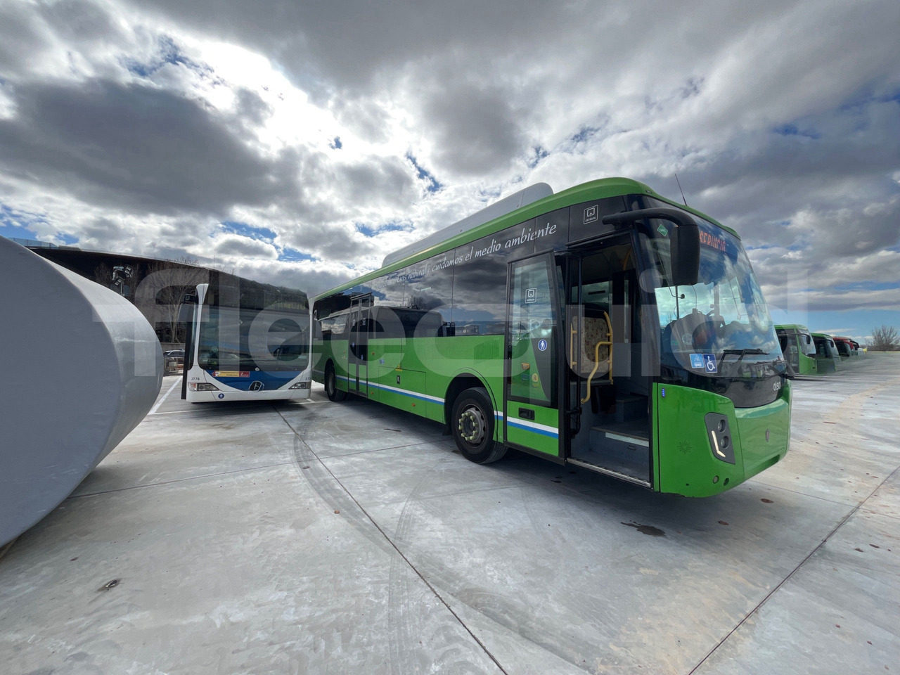 Scania Magnus - Suburban bus: picture 1 Scania Magnus - Suburban bus: picture 1