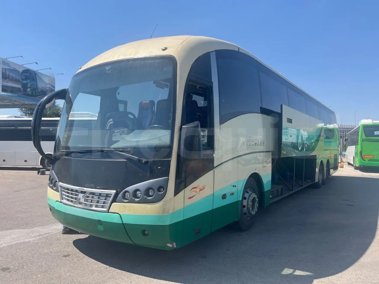 Volvo B12B - Coach: picture 3 Volvo B12B - Coach: picture 3