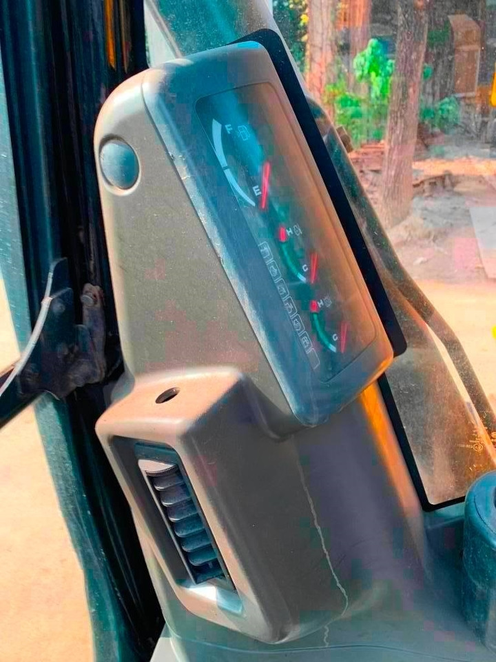 Mini excavator Carter 307D: picture 8
