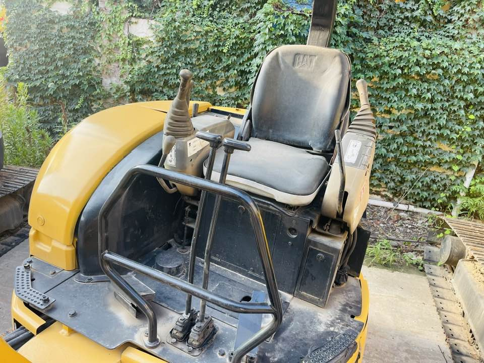 Cat 303E CR Mini Excavator - Mini excavator: picture 1 Cat 303E CR Mini Excavator - Mini excavator: picture 1