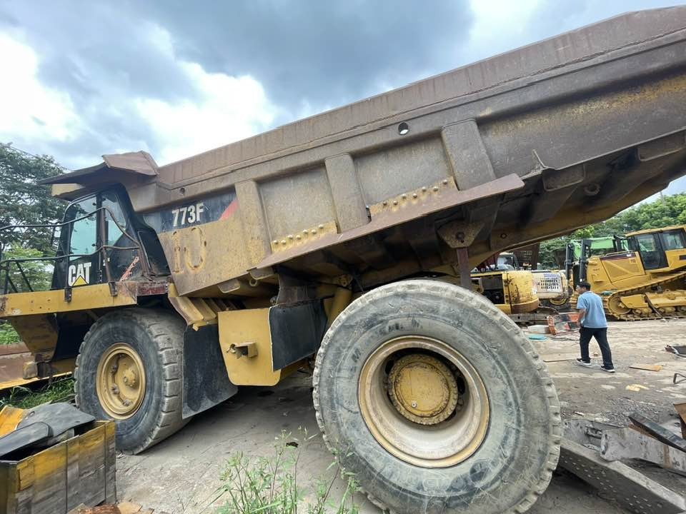 Caterpillar Cat 773f - Rigid dumper/ Rock truck: picture 1 Caterpillar Cat 773f - Rigid dumper/ Rock truck: picture 1