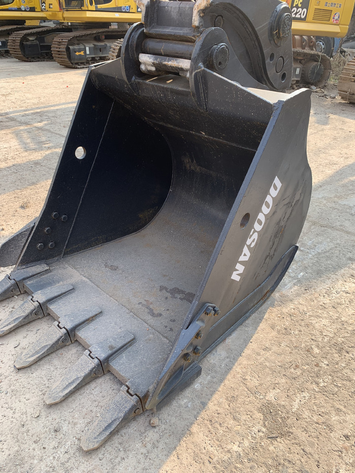Doosan DX300LC-9C - Excavator: picture 3 Doosan DX300LC-9C - Excavator: picture 3