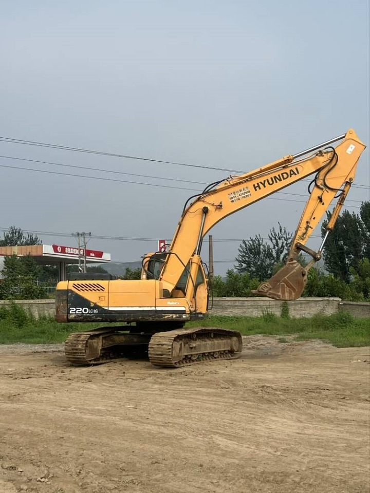 Hyundai R220-9S - Crawler excavator: picture 1 Hyundai R220-9S - Crawler excavator: picture 1
