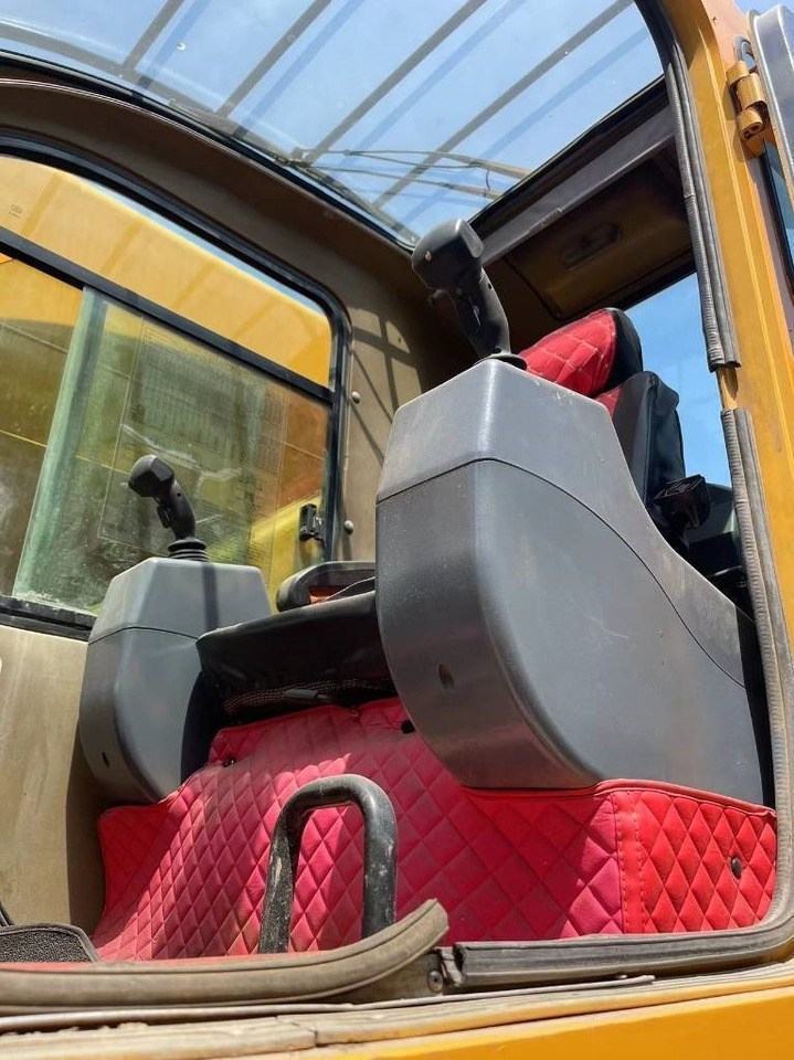 XCMG QY70K-II - All terrain crane: picture 5 XCMG QY70K-II - All terrain crane: picture 5