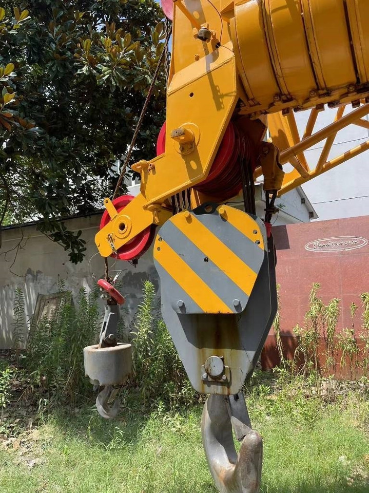 XCMG QY70K-II - All terrain crane: picture 3 XCMG QY70K-II - All terrain crane: picture 3