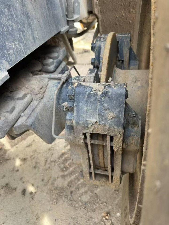 Wheel loader XCMG lw500fv: picture 7