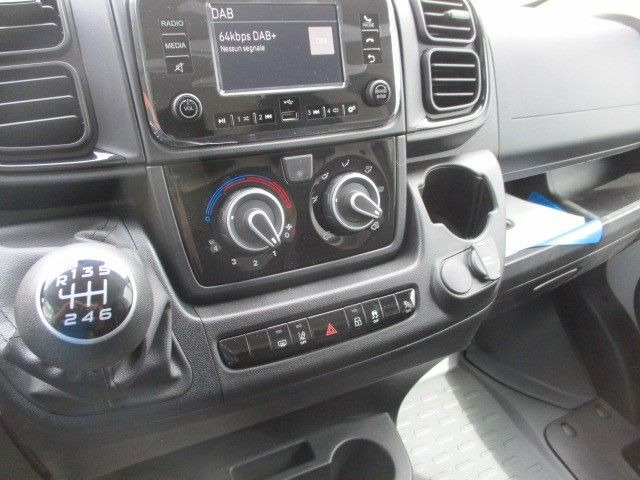 Panel van Fiat Ducato: picture 8