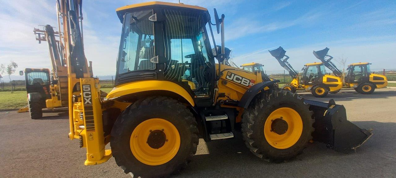 Tractopelle occasion JCB 4 CX - Backhoe loader: picture 2 Tractopelle occasion JCB 4 CX - Backhoe loader: picture 2