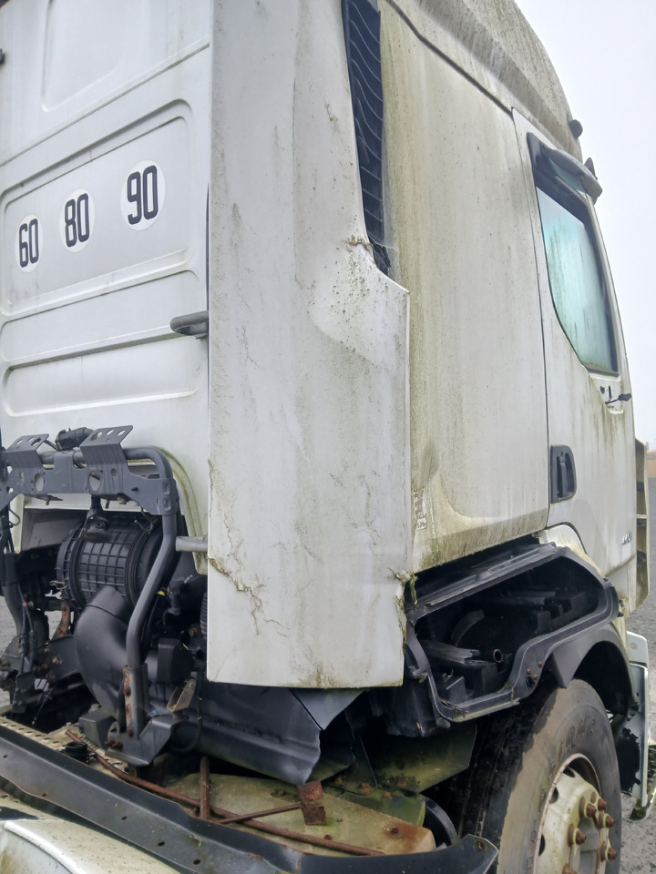 RENAULT PREMIUM 460DXI - Tractor unit: picture 2 RENAULT PREMIUM 460DXI - Tractor unit: picture 2