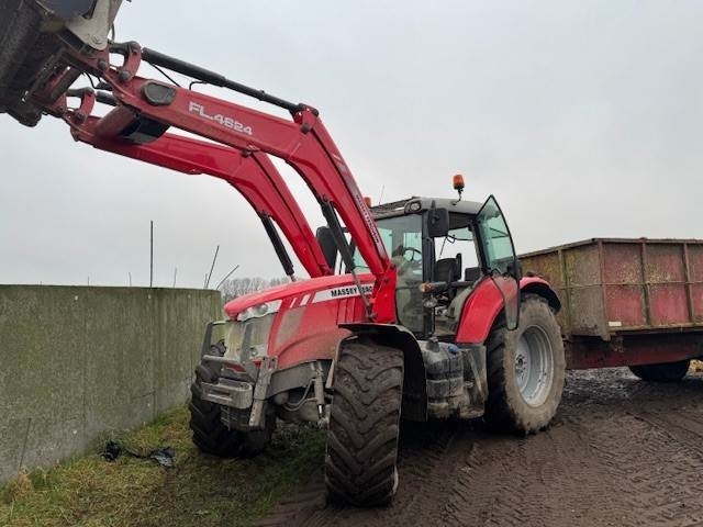 Massey Ferguson 7718 DYNA-6 - Farm tractor: picture 1 Massey Ferguson 7718 DYNA-6 - Farm tractor: picture 1