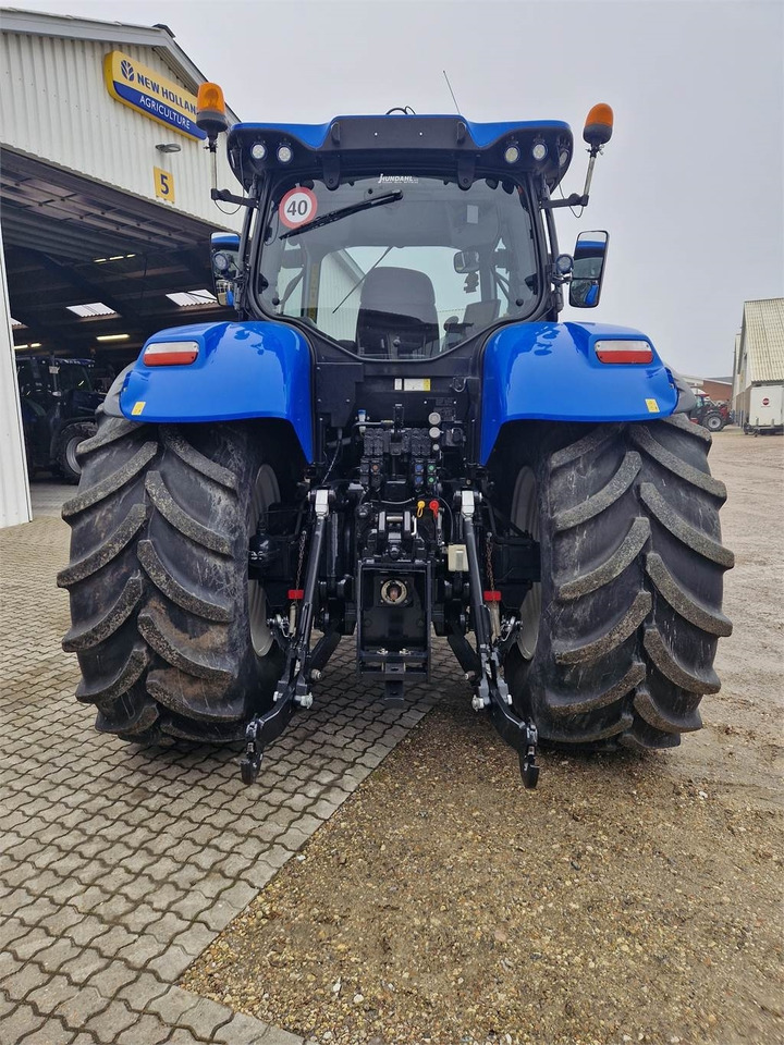 New Holland T7.270AC STAGE V - Farm tractor: picture 4 New Holland T7.270AC STAGE V - Farm tractor: picture 4