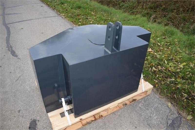 - - - 1000 kilo J-Maskiner - Counterweight for Agricultural machinery: picture 5 - - - 1000 kilo J-Maskiner - Counterweight for Agricultural machinery: picture 5