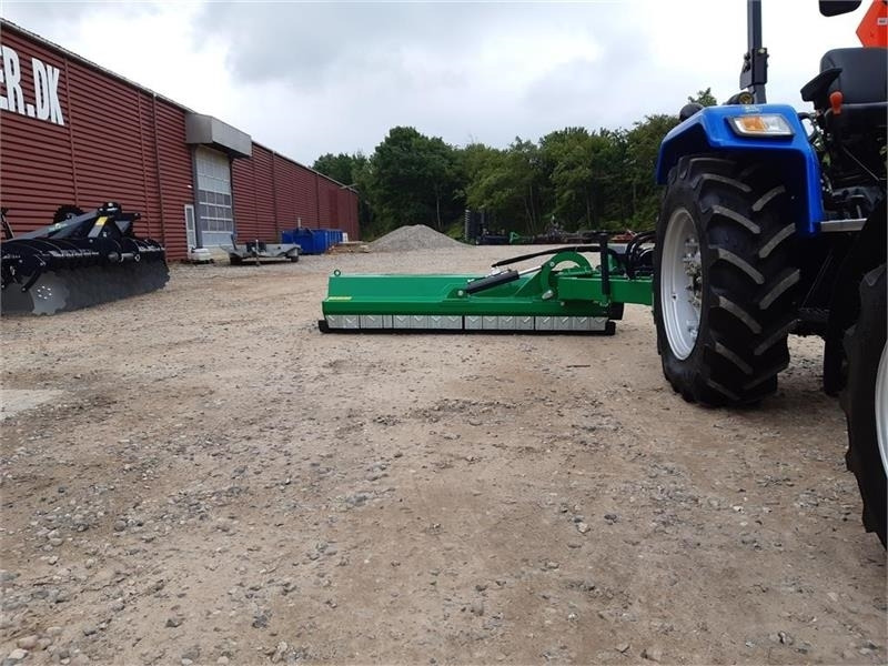 Dk-Tec slagleklipper 240 svær model - Mower: picture 2 Dk-Tec slagleklipper 240 svær model - Mower: picture 2