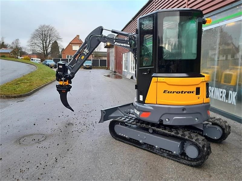 Eurotrac HE26-ER FABRIKSNY KAMPAGNE PRIS - Mini excavator: picture 2 Eurotrac HE26-ER FABRIKSNY KAMPAGNE PRIS - Mini excavator: picture 2