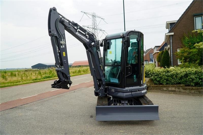 Mini excavator Eurotrac HE26-SR: picture 6