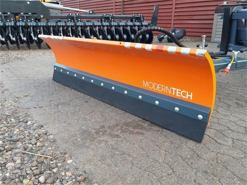 Eurotrac Skrabeblad - Snow plough: picture 2 Eurotrac Skrabeblad - Snow plough: picture 2