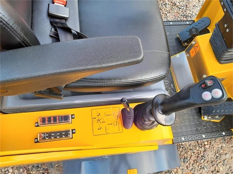 Eurotrac W11 Mellem arm leasing Eurotrac W11 Mellem arm: picture 9 Eurotrac W11 Mellem arm leasing Eurotrac W11 Mellem arm: picture 9