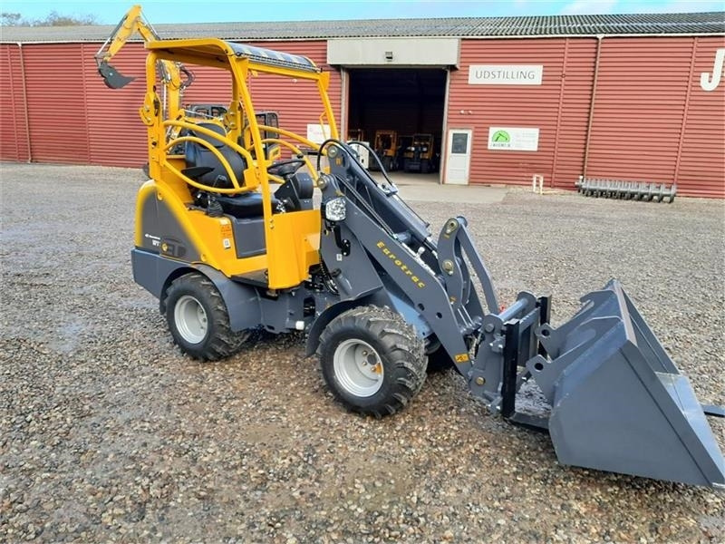 Eurotrac W11 Mellem arm leasing Eurotrac W11 Mellem arm: picture 6 Eurotrac W11 Mellem arm leasing Eurotrac W11 Mellem arm: picture 6