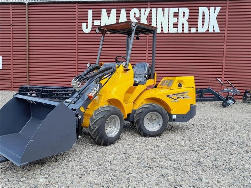 Eurotrac W11 Teleskoparm - Compact loader: picture 3 Eurotrac W11 Teleskoparm - Compact loader: picture 3