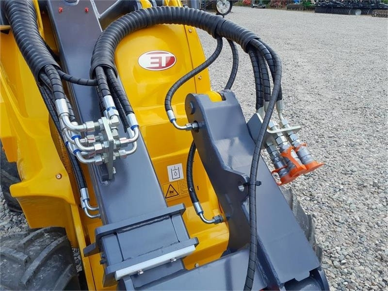 Eurotrac W11 Teleskoparm - Compact loader: picture 5 Eurotrac W11 Teleskoparm - Compact loader: picture 5