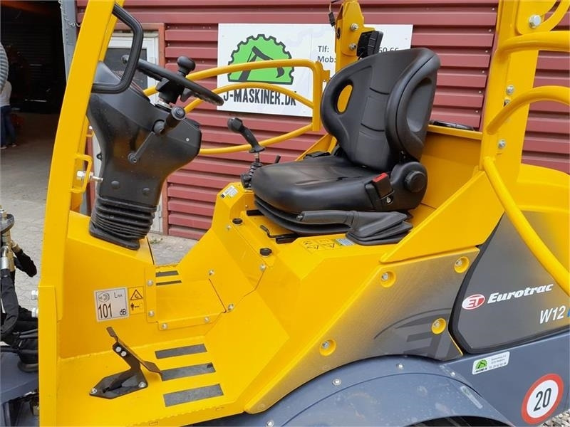 Compact loader Eurotrac W12: picture 17