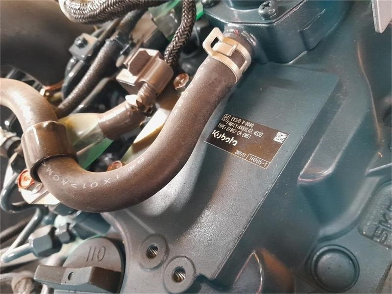 Eurotrac W12 - Compact loader: picture 5 Eurotrac W12 - Compact loader: picture 5