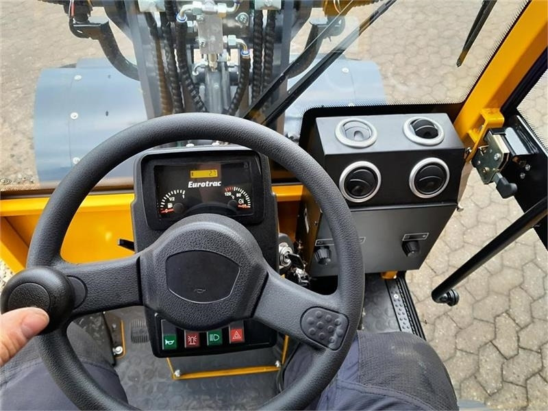 Eurotrac W12 med førerhus  leasing Eurotrac W12 med førerhus: picture 12