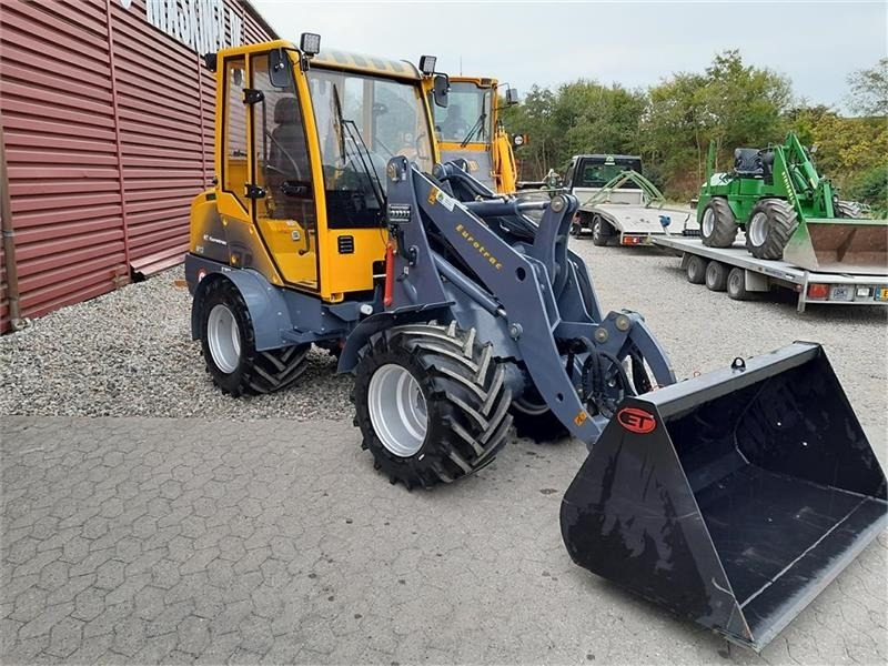 Eurotrac w13f - Compact loader: picture 5 Eurotrac w13f - Compact loader: picture 5