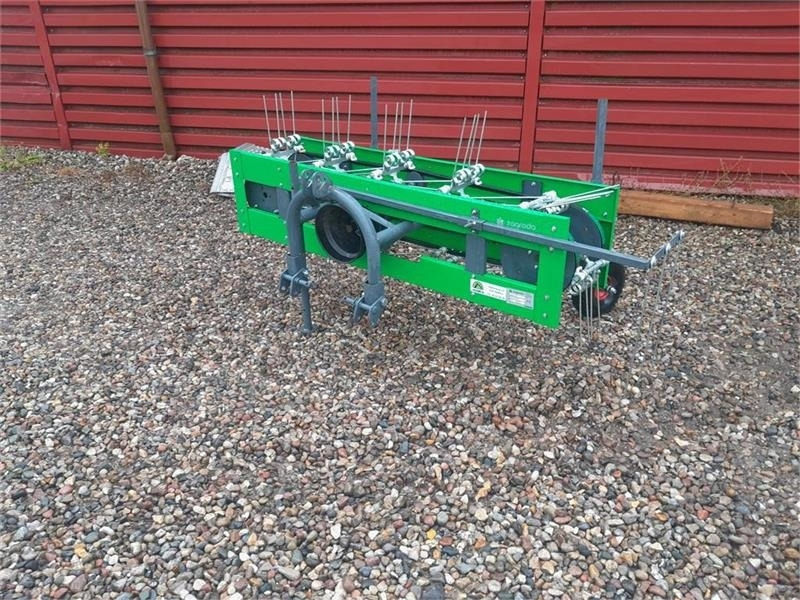 - - - HØ VENDER - Tedder/ Rake: picture 1 - - - HØ VENDER - Tedder/ Rake: picture 1