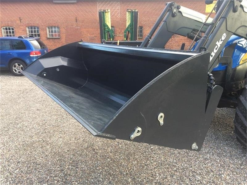 - - - J-Maskiner 2400 Højtipskovl - Bucket for Construction machinery: picture 3 - - - J-Maskiner 2400 Højtipskovl - Bucket for Construction machinery: picture 3