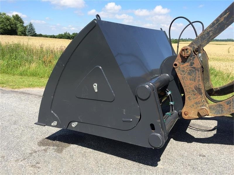 - - - J-Maskiner 3kb højtipskovl - Bucket for Construction machinery: picture 2 - - - J-Maskiner 3kb højtipskovl - Bucket for Construction machinery: picture 2