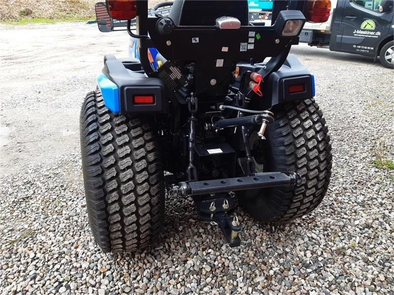 Solis 26 hst - Compact tractor: picture 3 Solis 26 hst - Compact tractor: picture 3