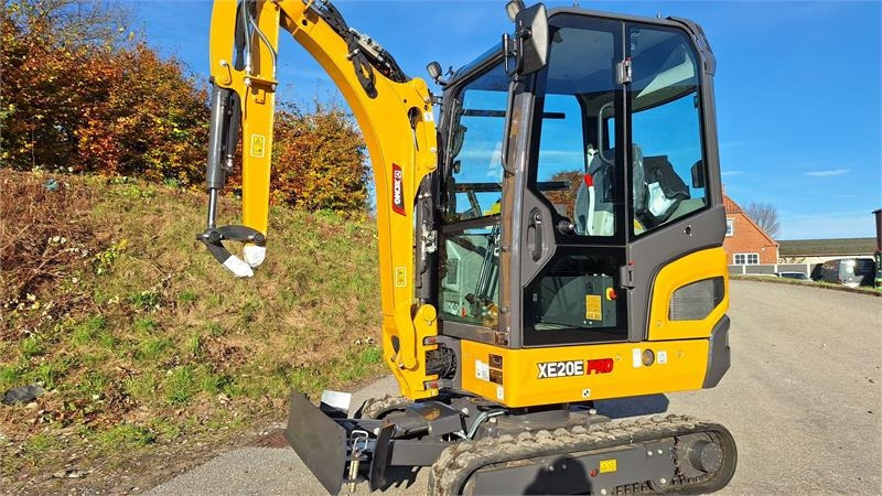XCMG Xe20e MED A/C - Mini excavator: picture 1 XCMG Xe20e MED A/C - Mini excavator: picture 1