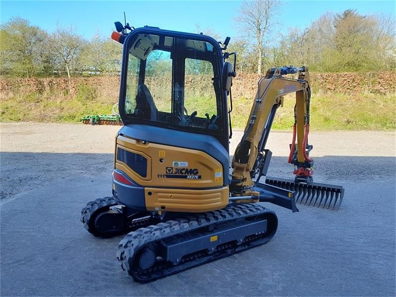 XCMG xe27e med rototilt - Mini excavator: picture 5 XCMG xe27e med rototilt - Mini excavator: picture 5