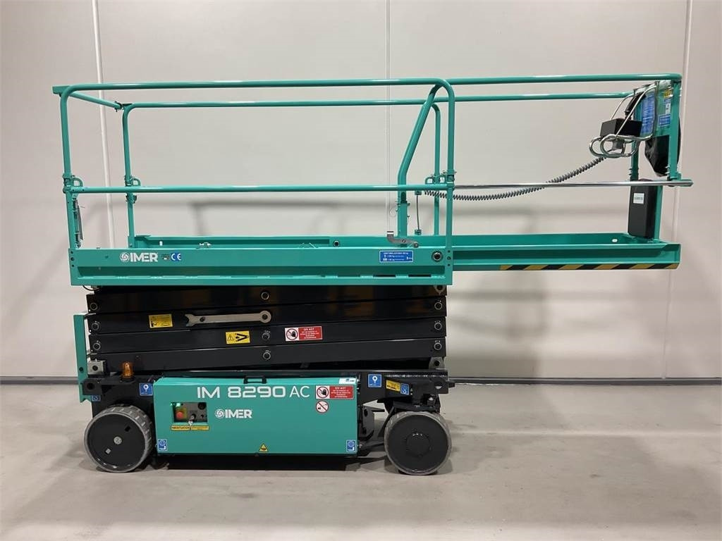 Imer IM 8290 AC - Scissor lift: picture 2 Imer IM 8290 AC - Scissor lift: picture 2
