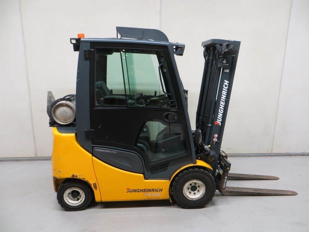 Jungheinrich TFG 320S - LPG forklift: picture 1 Jungheinrich TFG 320S - LPG forklift: picture 1