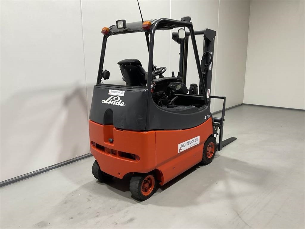 Linde E20 - Electric forklift: picture 2 Linde E20 - Electric forklift: picture 2