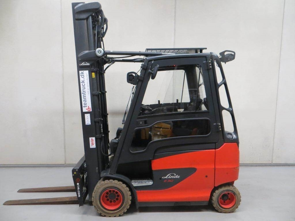 Linde E30H-01/600 - Electric forklift: picture 2 Linde E30H-01/600 - Electric forklift: picture 2
