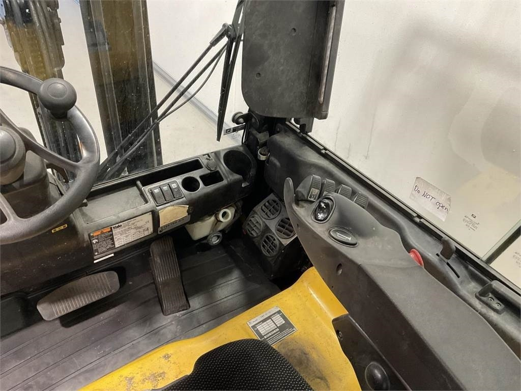 Yale ERP30VL - Electric forklift: picture 3 Yale ERP30VL - Electric forklift: picture 3