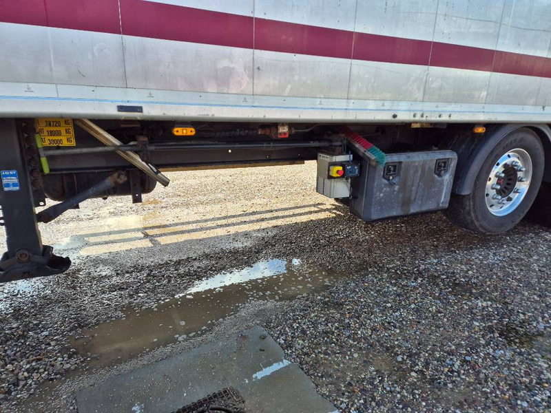 AMT 4 akslet walking floor trailer - Walking floor semi-trailer: picture 4 AMT 4 akslet walking floor trailer - Walking floor semi-trailer: picture 4