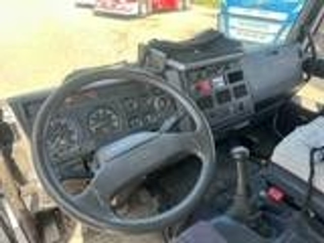 Crane truck Iveco Eurocargo 120 EL 210hp / Fassi 80A Year 2012 + Tip: picture 6