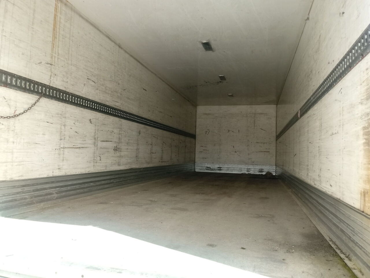 Box truck IVECO EUROTEK 260E31Y/PS: picture 13 Box truck IVECO EUROTEK 260E31Y/PS: picture 13