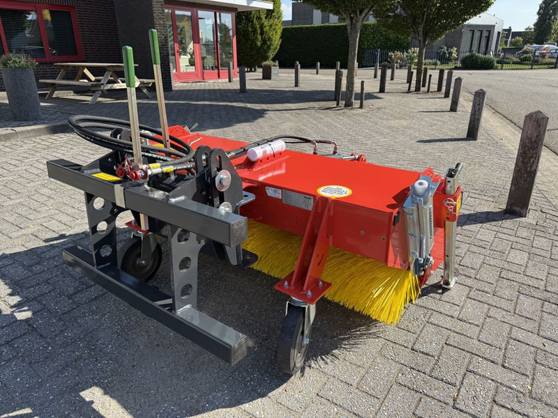 ADLER K600-150 Veegmachine - Road sweeper: picture 3 ADLER K600-150 Veegmachine - Road sweeper: picture 3