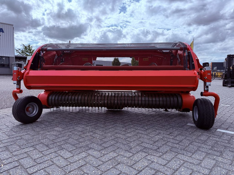 Kemper PICKUP C3003 fit New Holland FR - Attachment: picture 3 Kemper PICKUP C3003 fit New Holland FR - Attachment: picture 3