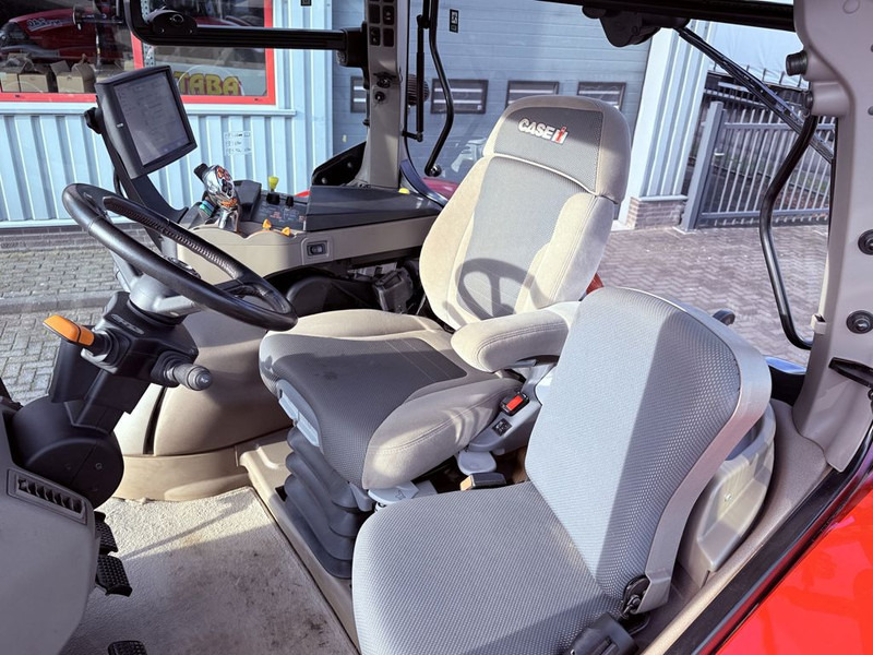 Case PUMA 240 CVX STAGE V GPS RTK - Farm tractor: picture 4 Case PUMA 240 CVX STAGE V GPS RTK - Farm tractor: picture 4