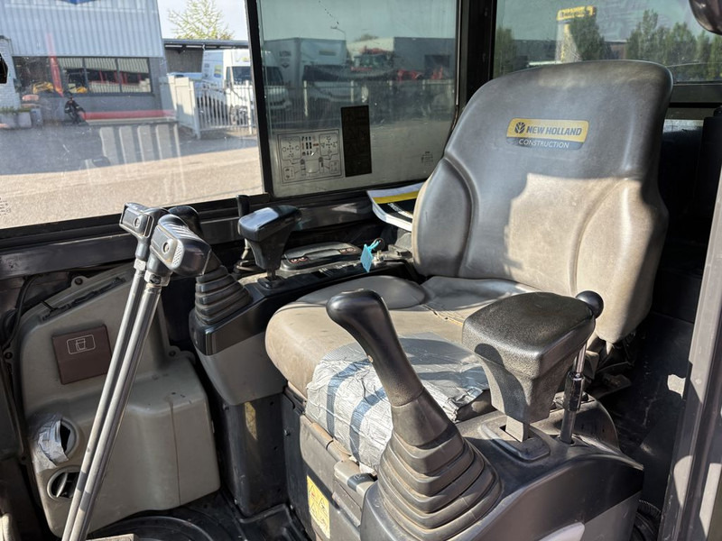 New Holland E18C Minigraver - Mini excavator: picture 5 New Holland E18C Minigraver - Mini excavator: picture 5
