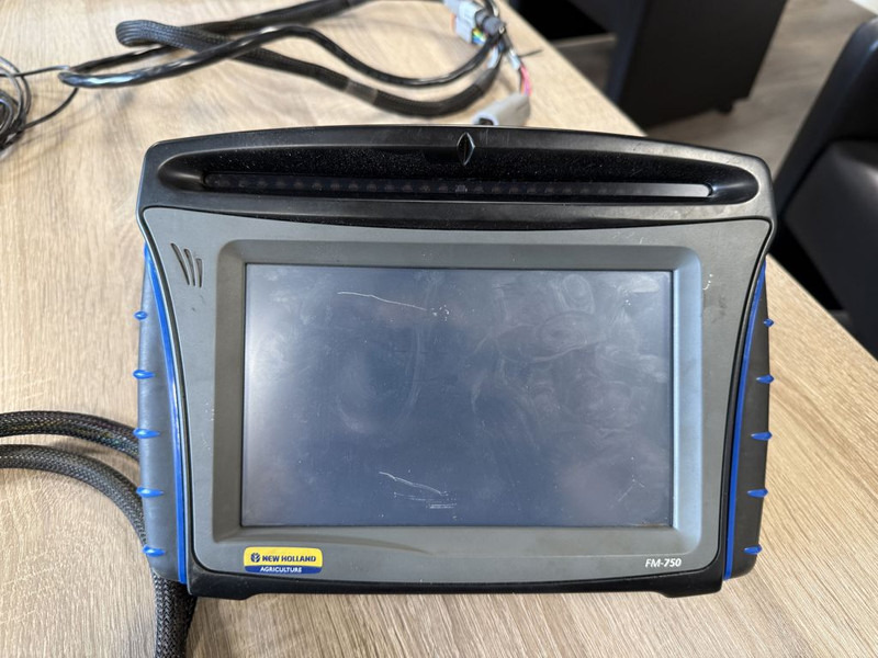 Trimble GFX-750 / New Holland FM-750 GPS - Spare parts for Truck: picture 1 Trimble GFX-750 / New Holland FM-750 GPS - Spare parts for Truck: picture 1