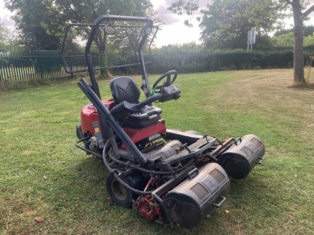 Garden mower Baroness LM315GC triple greens mower: picture 1