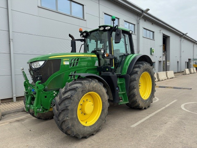 John Deere 6155M - Farm tractor: picture 1 John Deere 6155M - Farm tractor: picture 1